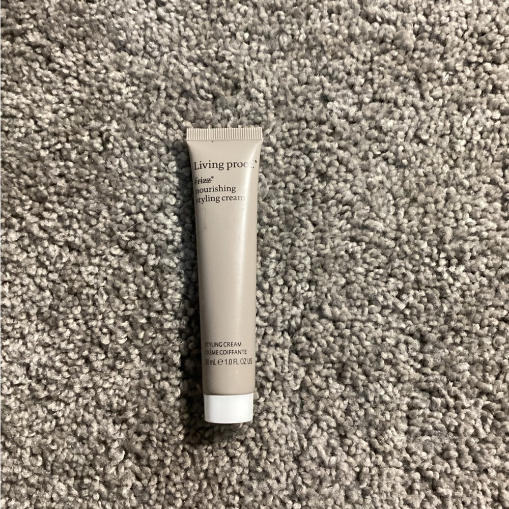 Living Proof frizz nourishing styling cream